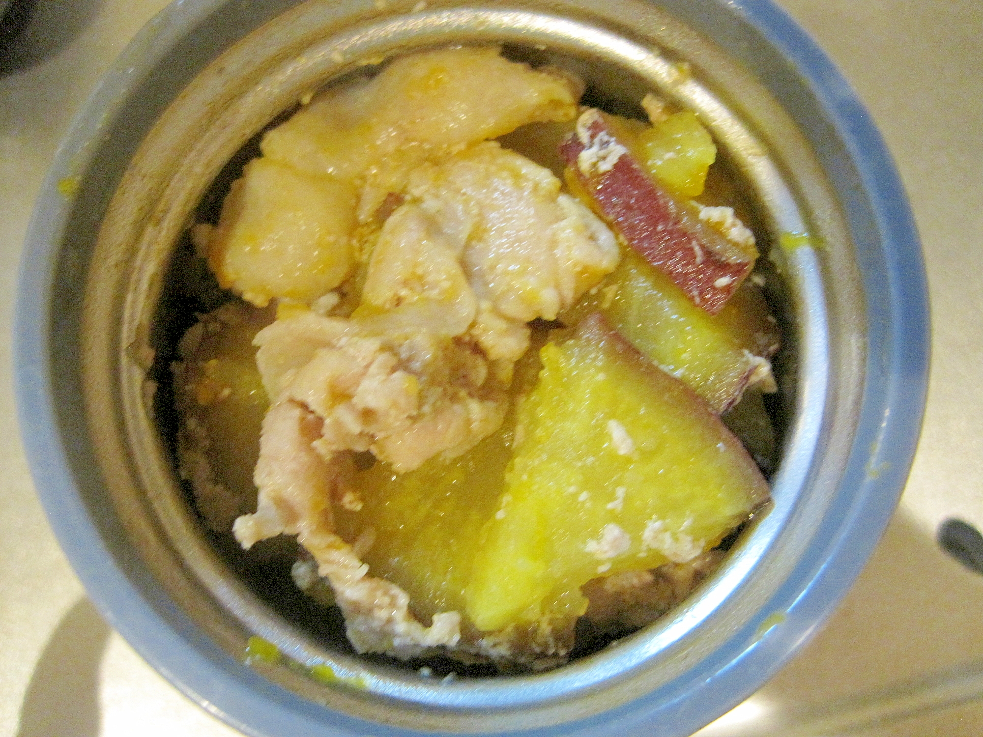 さつま芋と豚肉の蒸し物