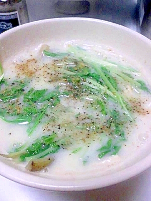 水菜とごぼうのミルクスープ