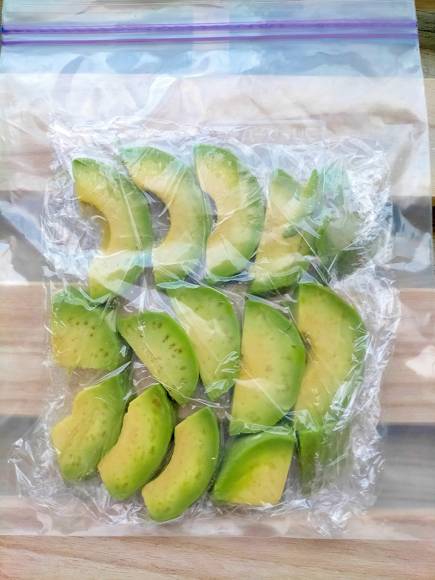 アボカドの冷凍保存方法