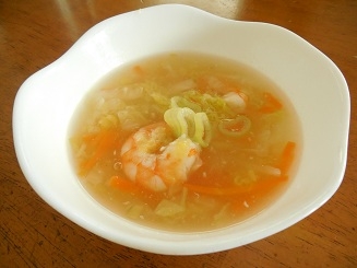 優しい味の☆白菜とエビの中華スープ