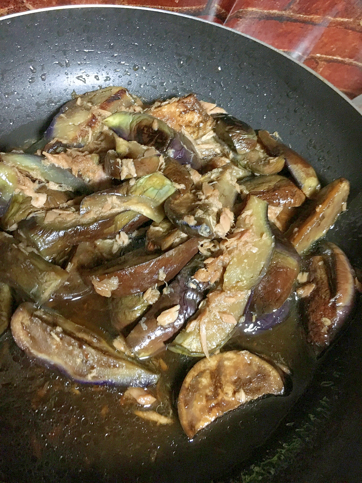 茄子とツナの炒め煮