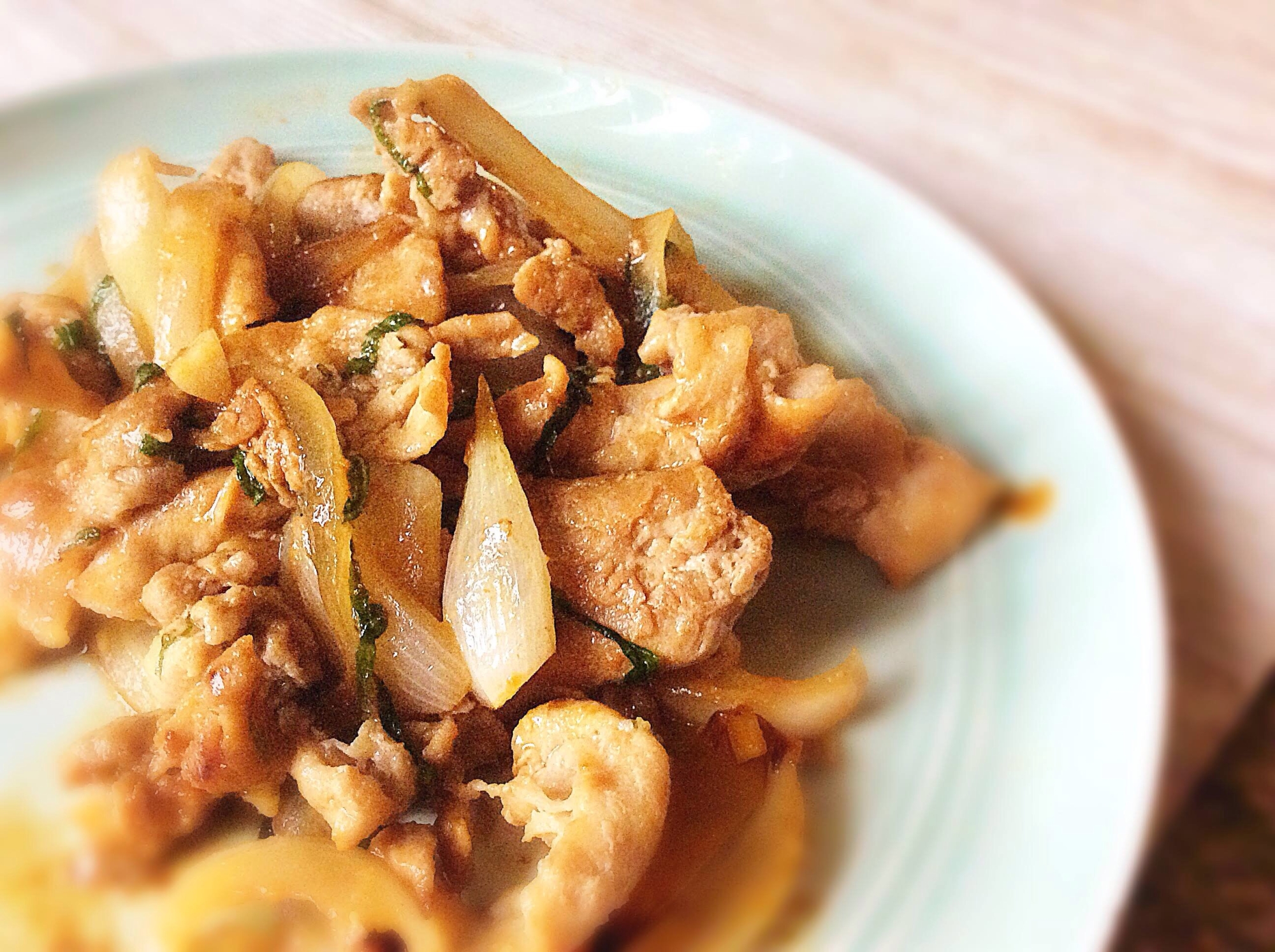 ご飯がススム♩大葉と豚肉の味噌炒め