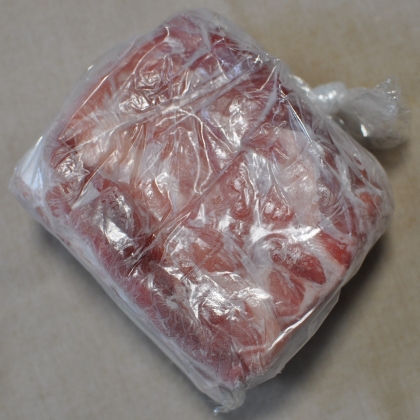 ジャンボパックの豚肉が冷凍庫にスッキリ収納できました♪有難うございました(^^♪