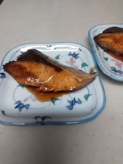 すき焼のたれで　ぶりの照り焼き