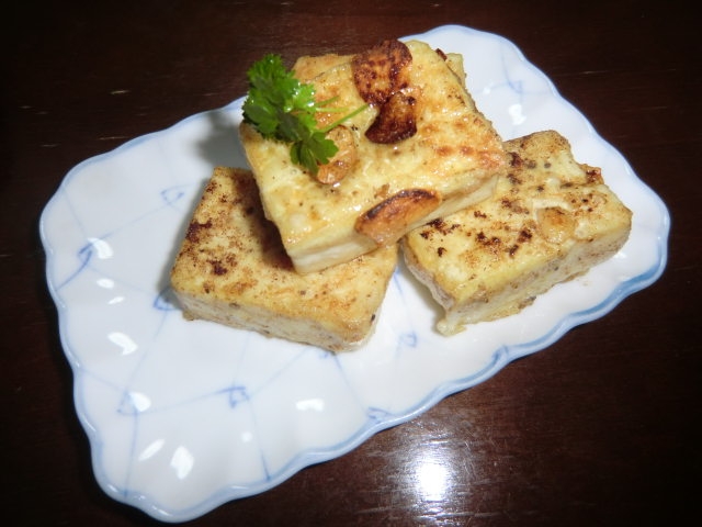 お豆腐のカリットソテー