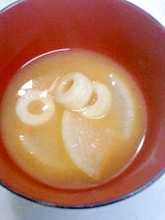キムチ汁と大根の味噌汁
