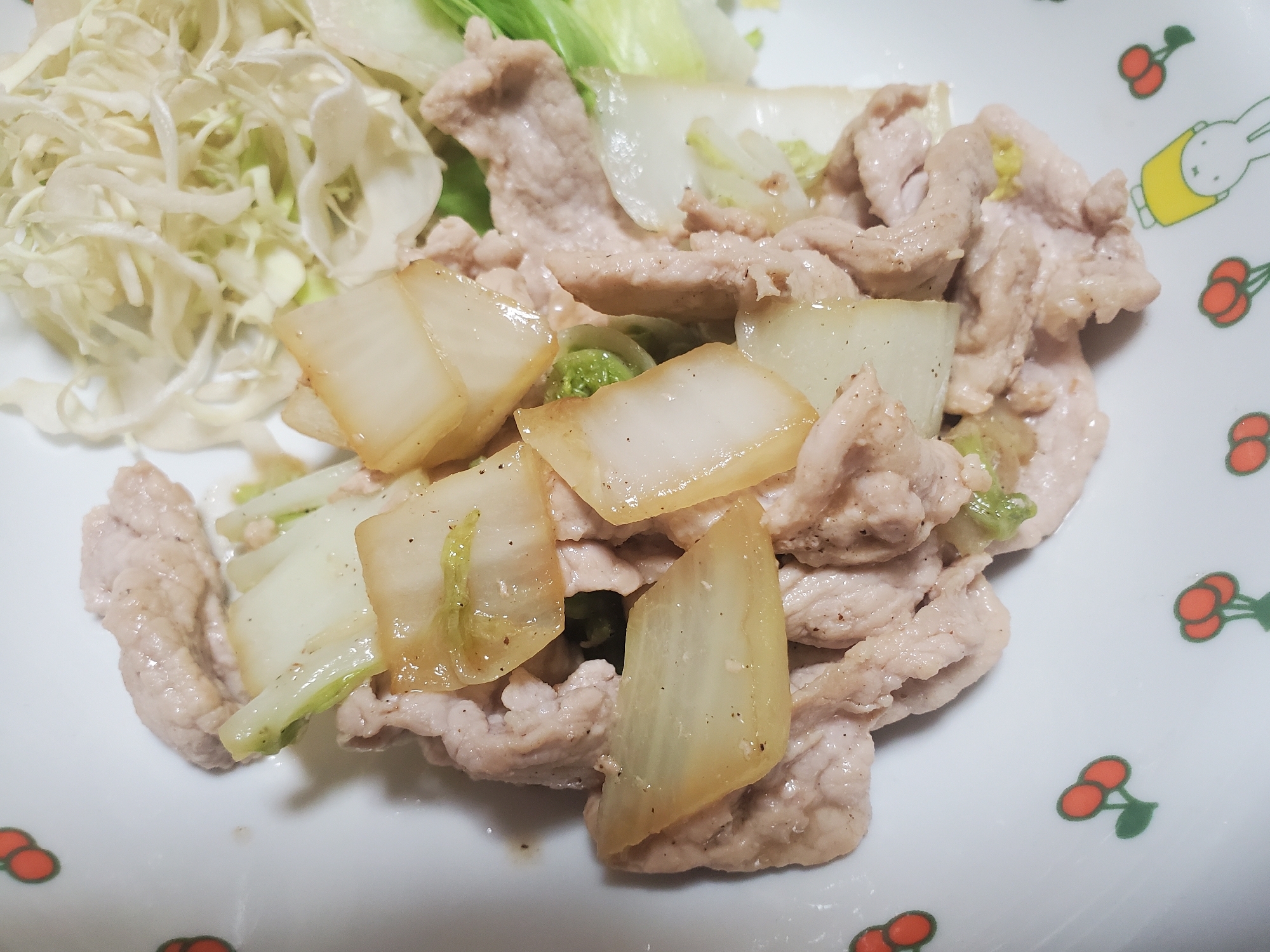 豚肉と白菜のめんつゆ炒め