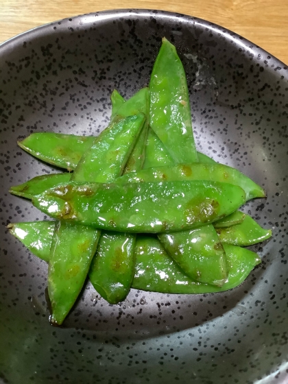 食べたら止まらない！きぬさやのバター炒め