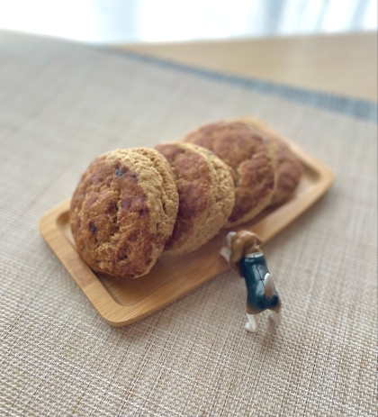 モグモグ子さんこんにちは♡
おやつタイムに頂きました！香りもお味も最高٩(^‿^)۶ふっくら美味しいスコーンです♬素敵レシピ有難うございます。また作ります･:☆