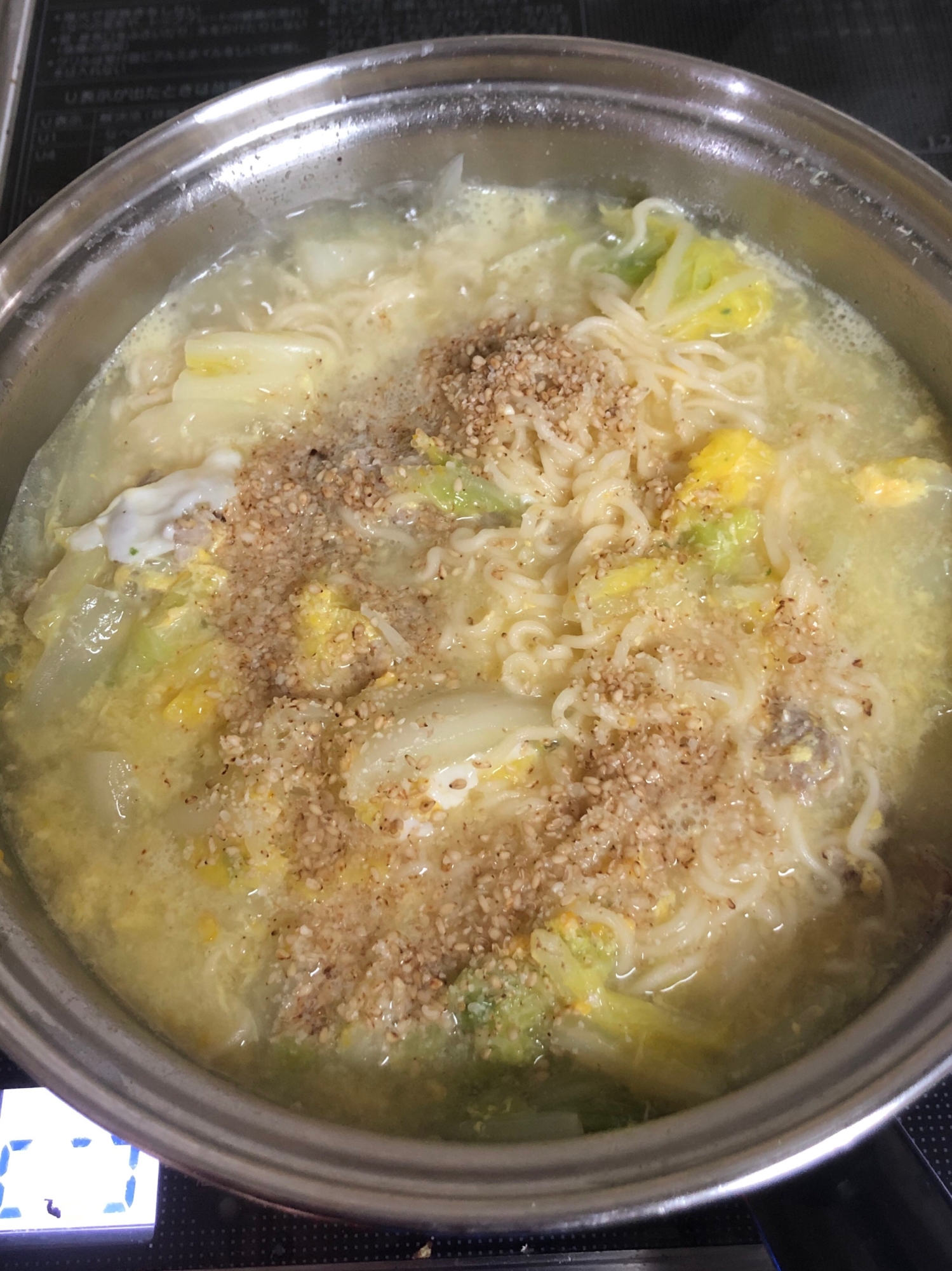 【男飯】サッポロ一番塩ラーメン  豚と白菜