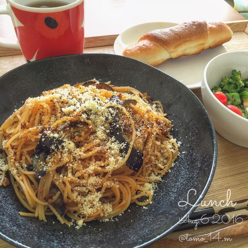 簡単カフェ風♪ 茄子とひき肉のボロネーゼパスタ