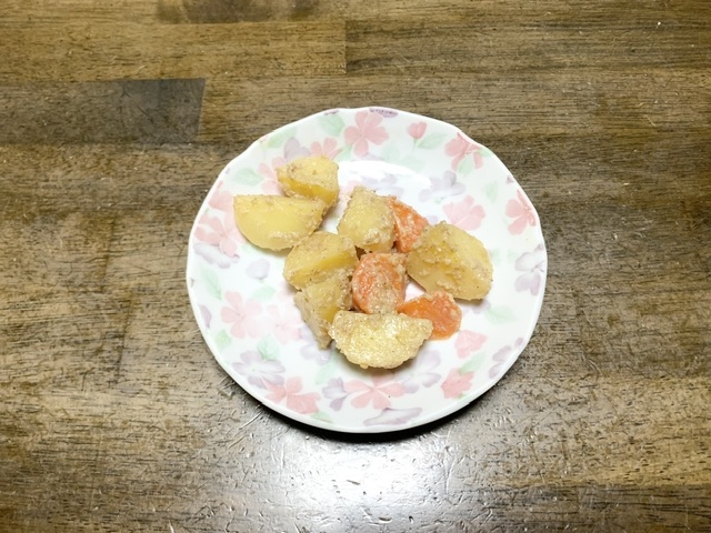 ナムルレシピ　じゃがいもとにんじんのナムル