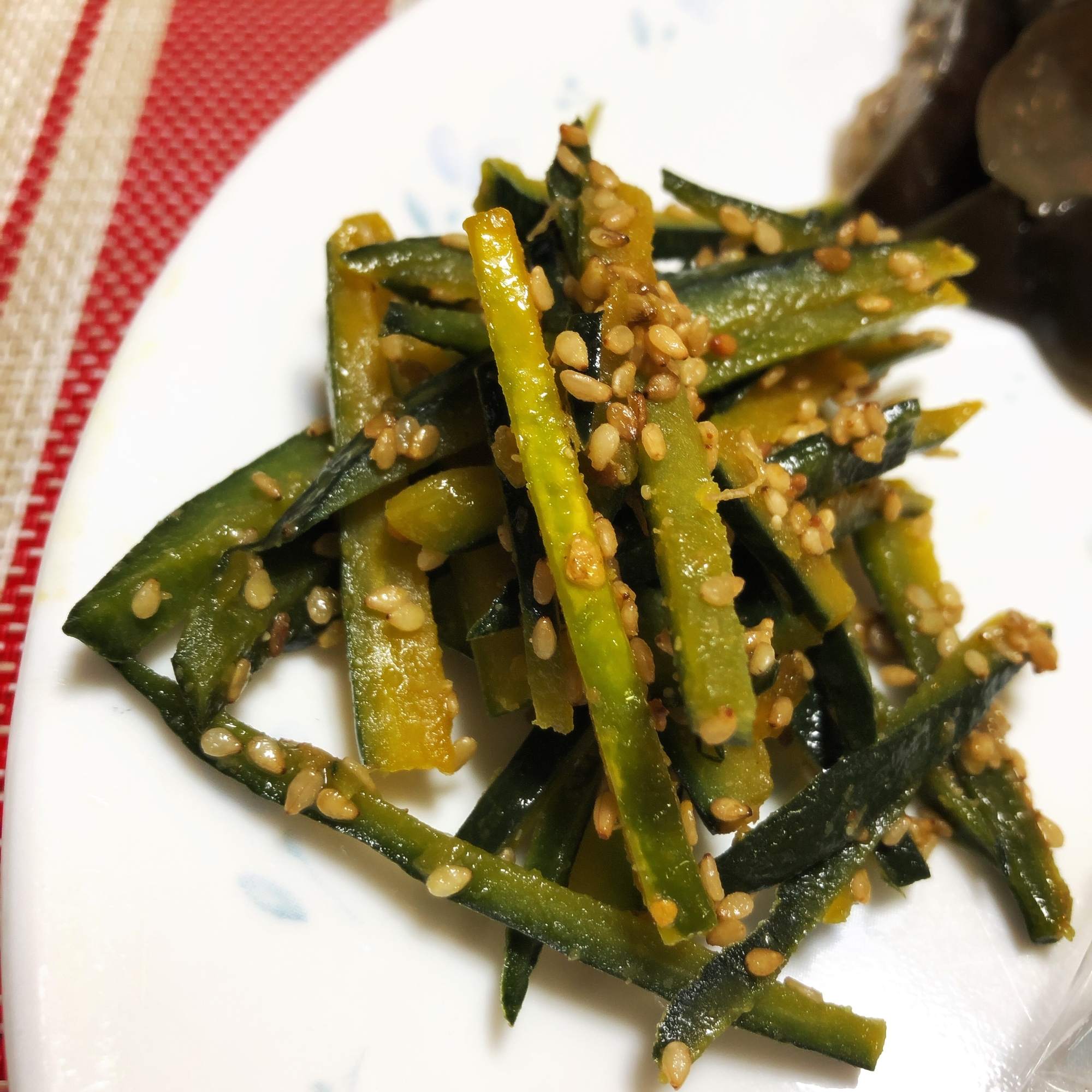 捨てないで!かぼちゃの皮のきんぴら