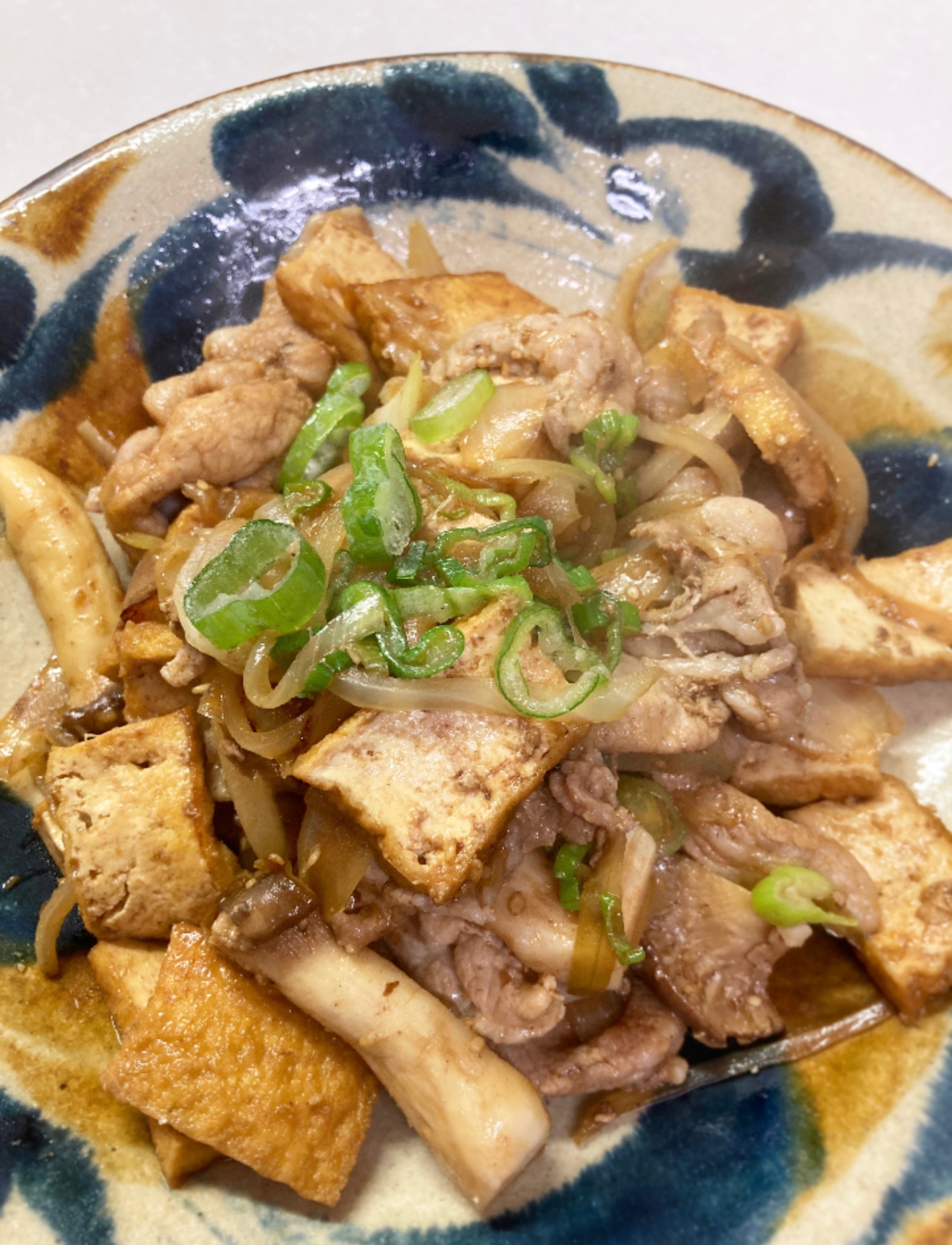 味付けはウスターソース☆厚揚げ豆腐と豚肉の炒め物