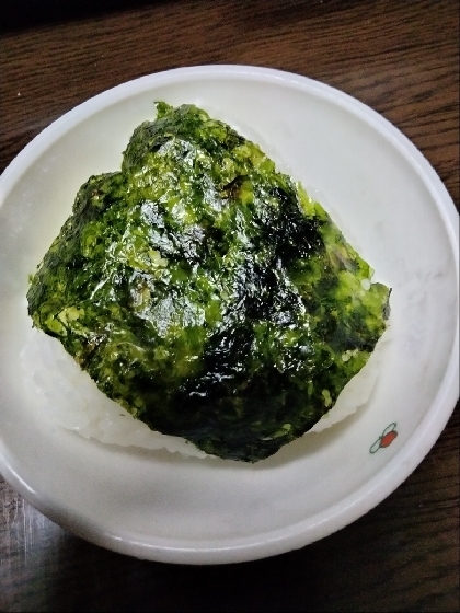梅と大葉の簡単おにぎり