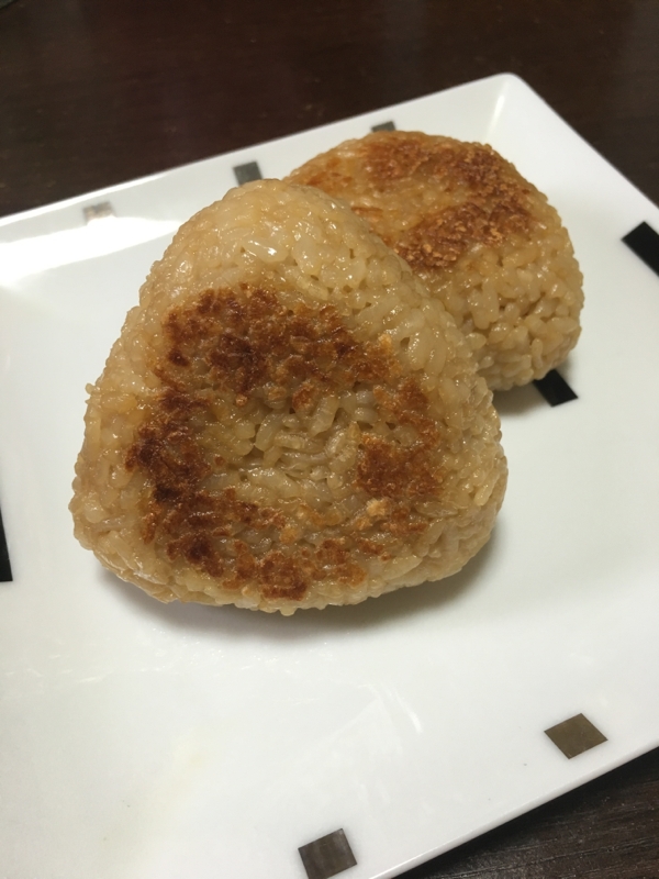 簡単！フライパンで焼きおにぎり