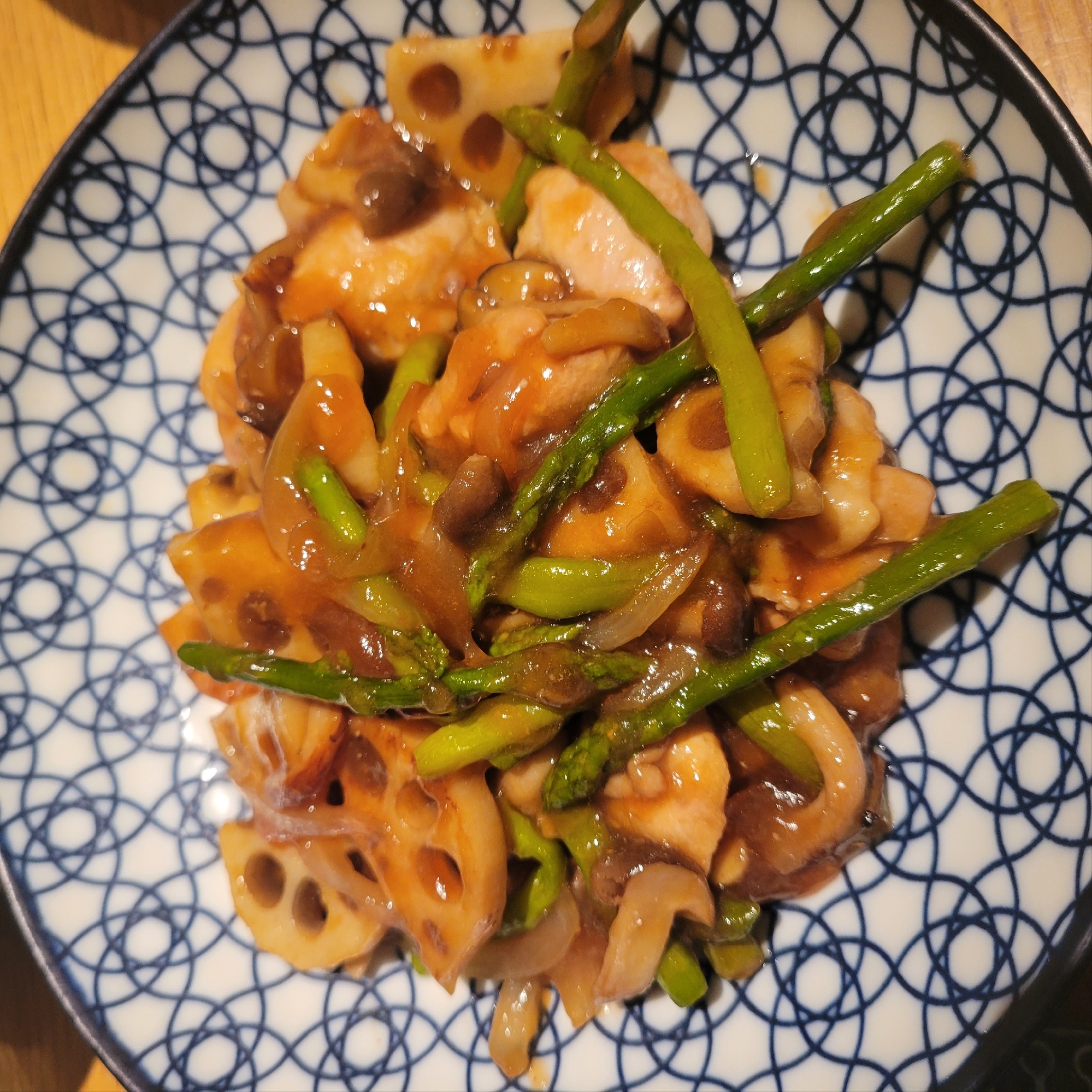 秋野菜と鶏肉の甘酢あんかけ