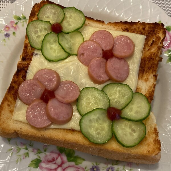 お花のトースト レシピ 作り方 By 紅蓮華 楽天レシピ お花のトースト レシピ 作り方 By 紅蓮華 楽天レシピ