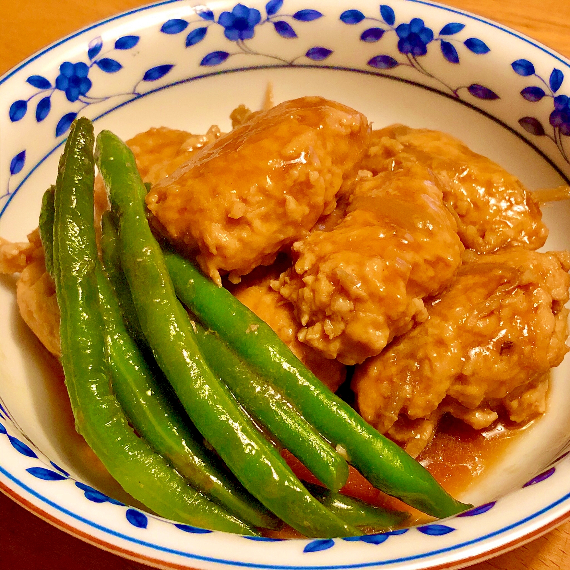 ごぼう入り鶏つくねの煮物