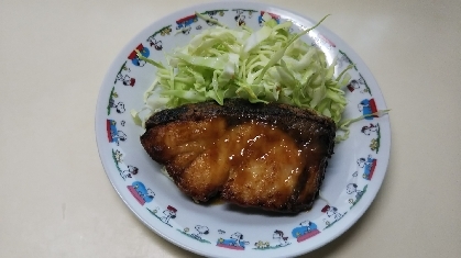 照り焼きと同じ調味料でOK♪ぶりの竜田揚げ