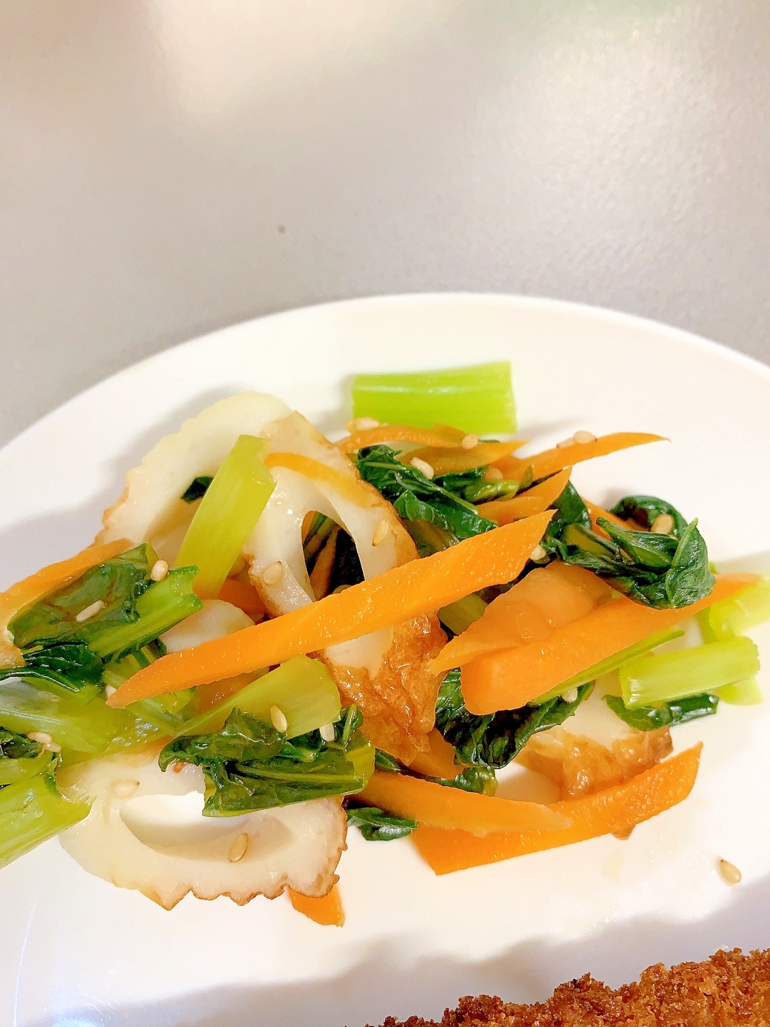 レンジで栄養副菜‼️小松菜とちくわの炒りごま和え