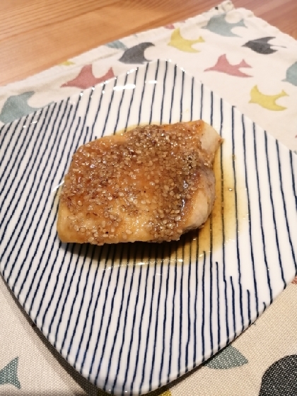 メカジキのごま風味照り焼き