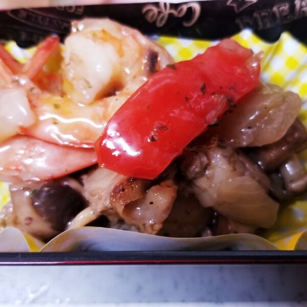 お弁当に エビ 椎茸 パプリカの黒こしょう醤油炒め レシピ 作り方 By Janbo 楽天レシピ お弁当に エビ 椎茸 パプリカの黒こしょう醤油炒め レシピ 作り方 By Janbo 楽天レシピ