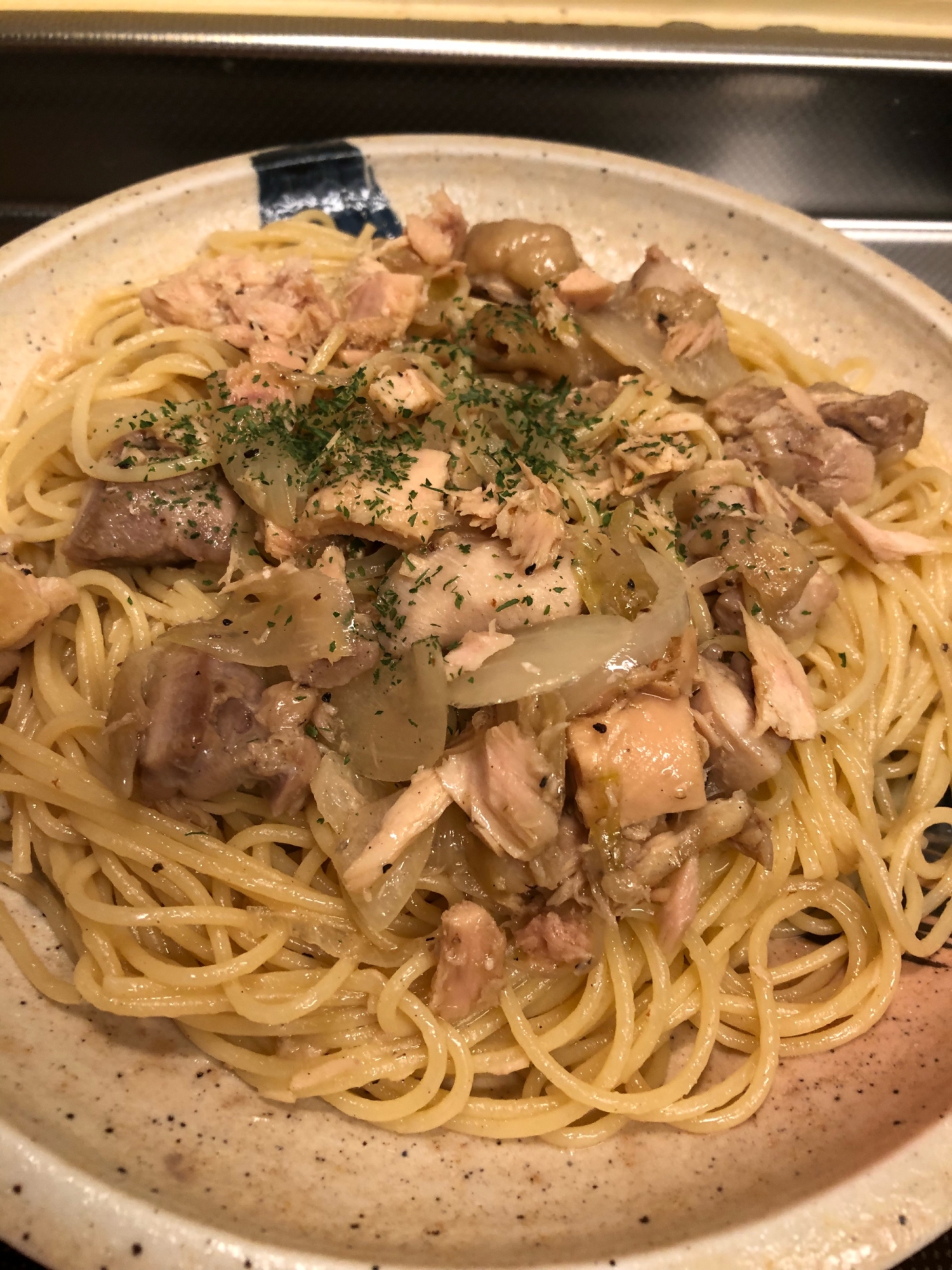 マヨネーズがミソ♪鶏肉とツナの和風パスタ^_^