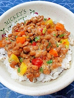 納豆の食べ方-キューちゃん＆パプリカ♪