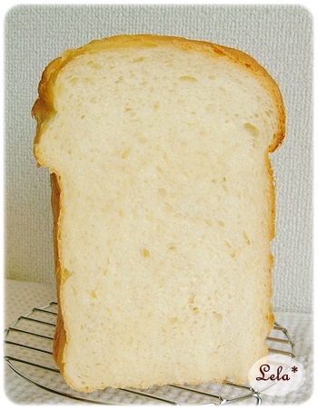 100%薄力粉のプレーン食パン