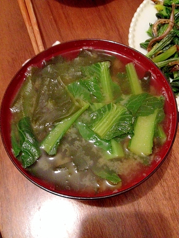 妊婦食☆小松菜とワカメの味噌汁