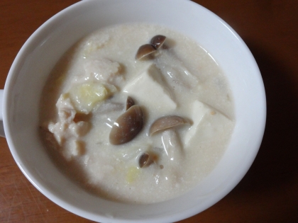 温まる♪マイルドな白菜と豆腐のミルク煮