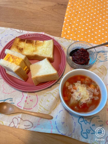 ふわふわ！厚焼き玉子サンド