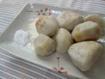 中はねっとり☆焼き里芋