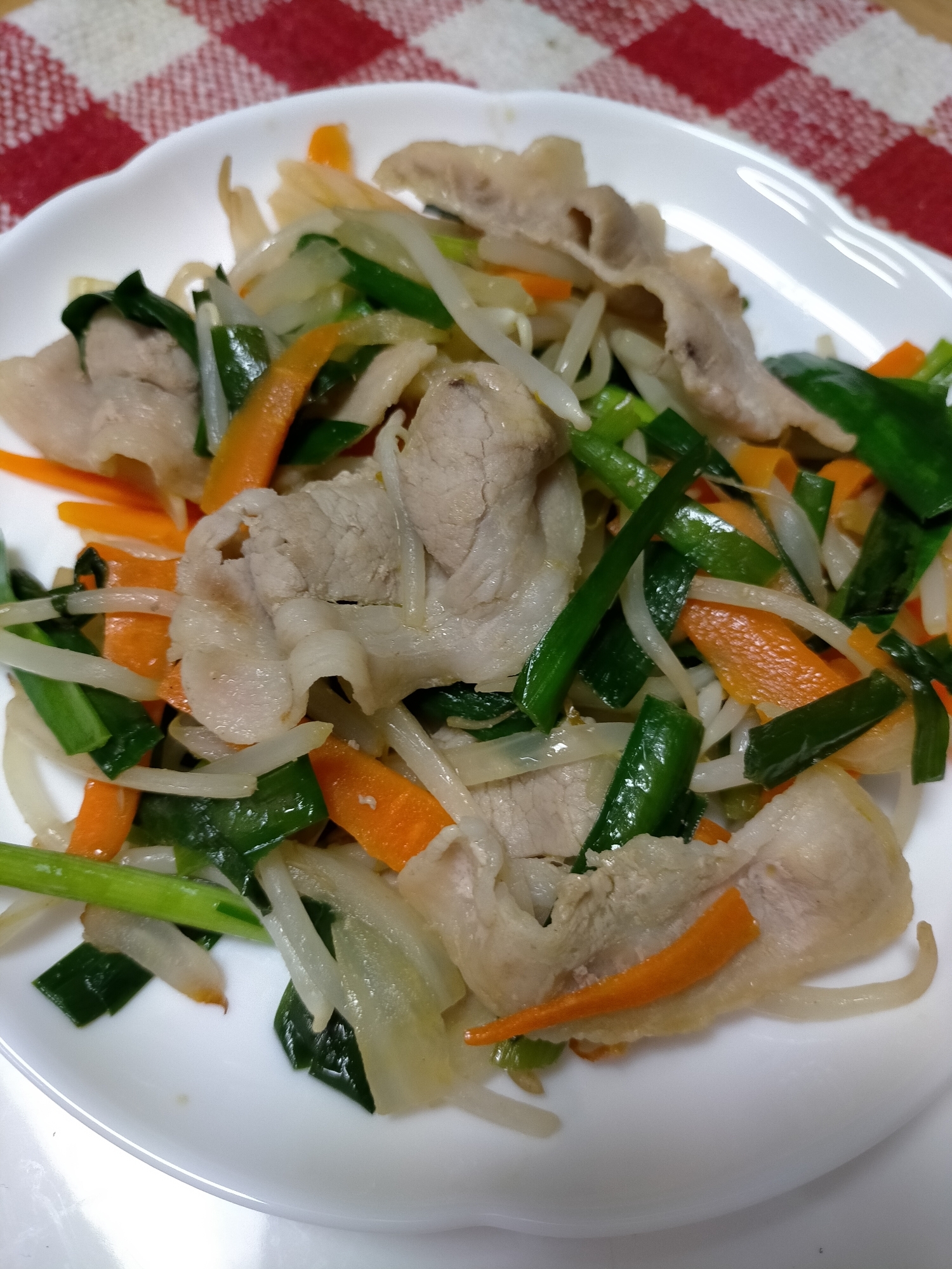 豚肉とニラ もやし 人参の中華炒め 作り置きにも レシピ 作り方 By こってぃさん 楽天レシピ 豚肉とニラ もやし 人参の中華炒め 作り置きにも レシピ 作り方 By こってぃさん 楽天レシピ