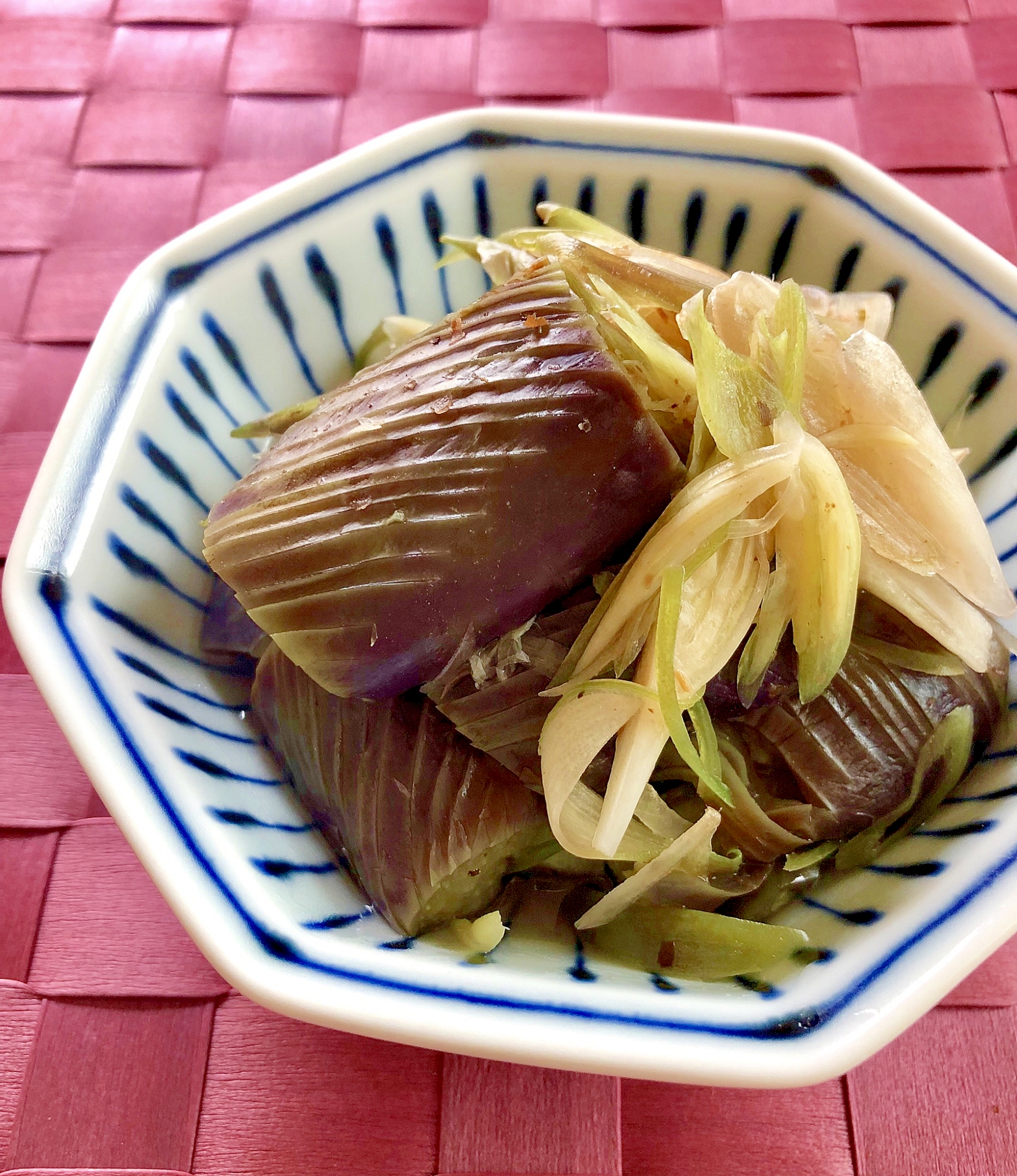 茅乃舎だしで簡単！なすとみょうがの煮びたし