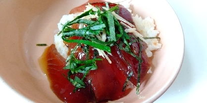 カツオの漬け丼