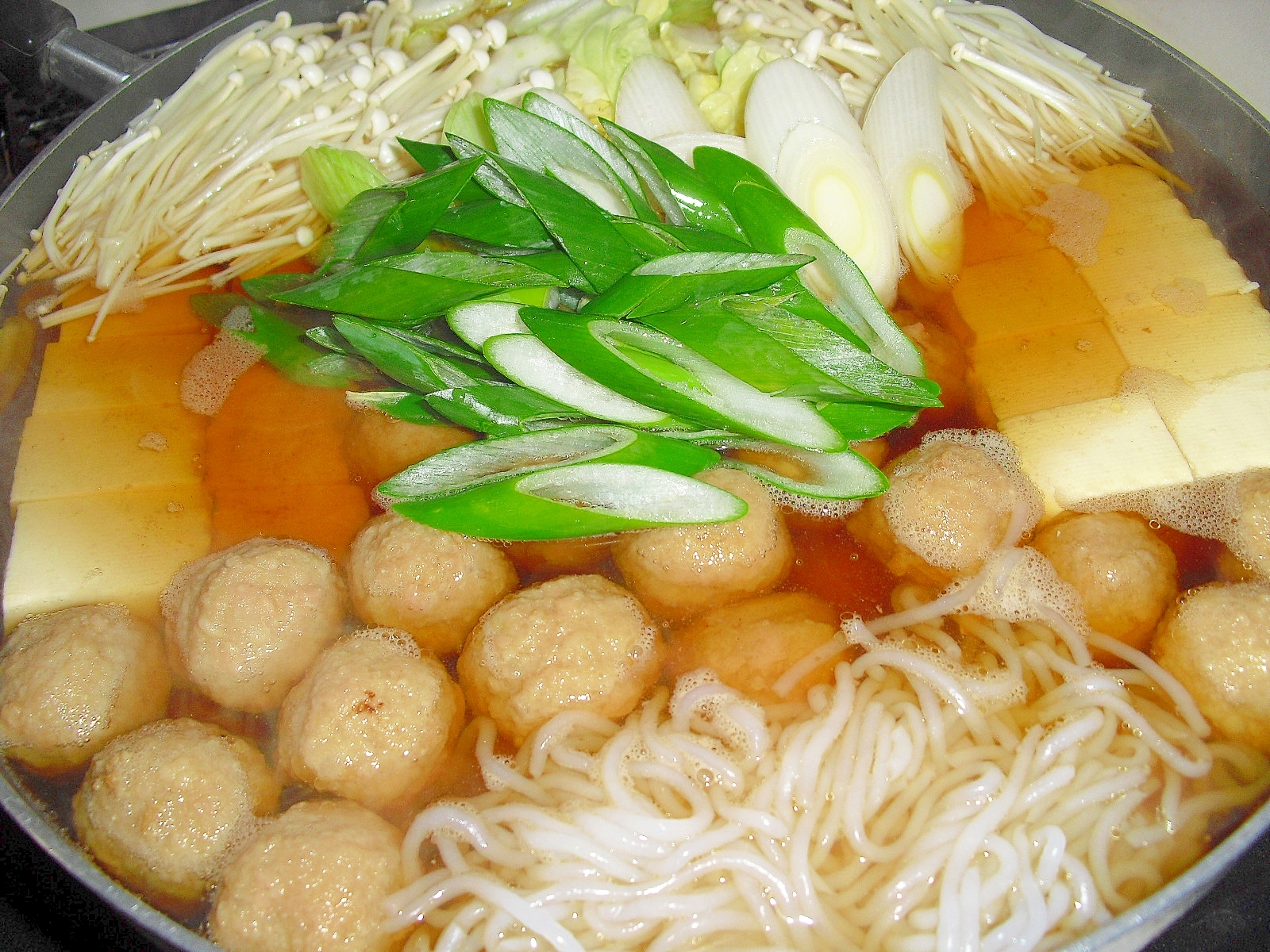 冷食でパパッと 我が家の 肉団子鍋 レシピ 作り方 By Miyu 楽天レシピ 冷食でパパッと 我が家の 肉団子鍋 レシピ 作り方 By Miyu 楽天レシピ