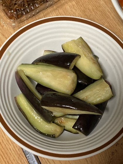 浅漬けの素不要！　昆布茶でうまうま茄子の浅漬け