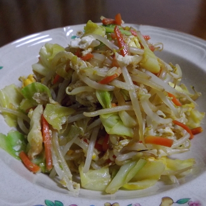 便利なミックス野菜を代用。餃子の付合せにピッタリでした♪