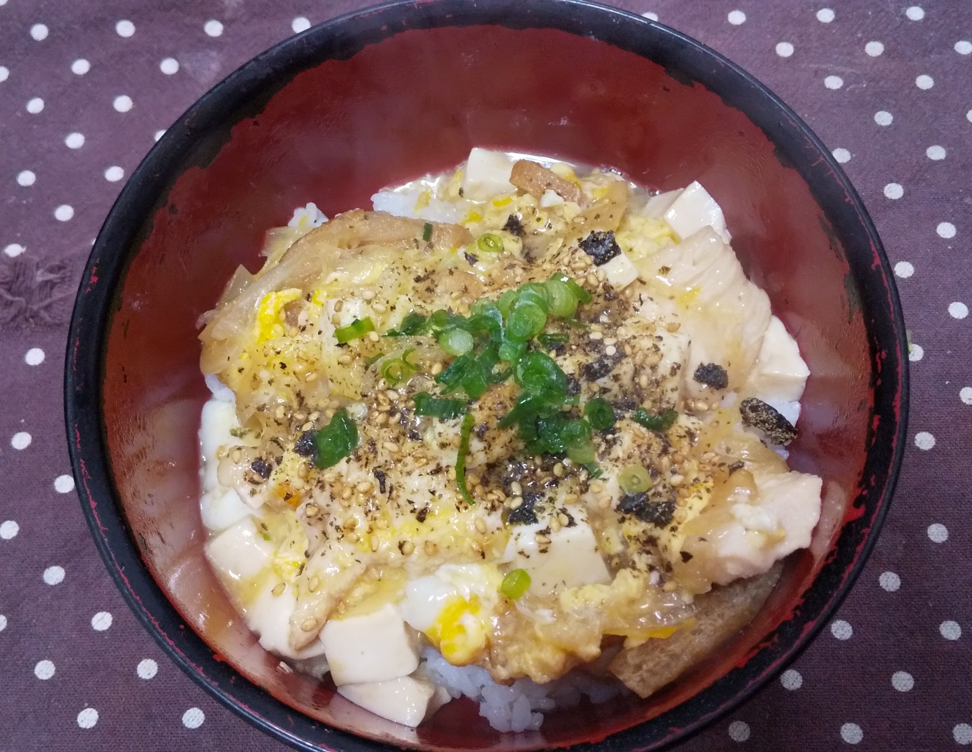 豆腐と海苔ごまふりかけ丼