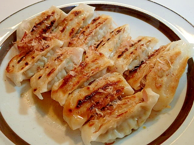 チルド品で　かぼすでサッパリ焼き餃子