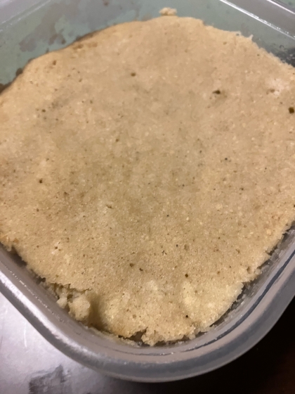 糖質制限タッパーで作る簡単オートミール蒸しパン