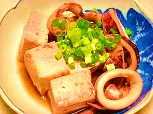 イカと豆腐の煮物