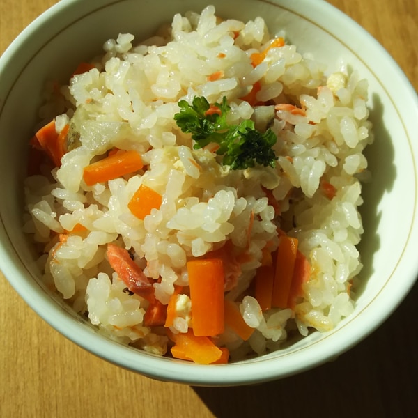 しょっぱい鮭の炊き込みご飯 レシピ 作り方 By ももみもままちゃん 楽天レシピ しょっぱい鮭の炊き込みご飯 レシピ 作り方 By ももみもままちゃん 楽天レシピ