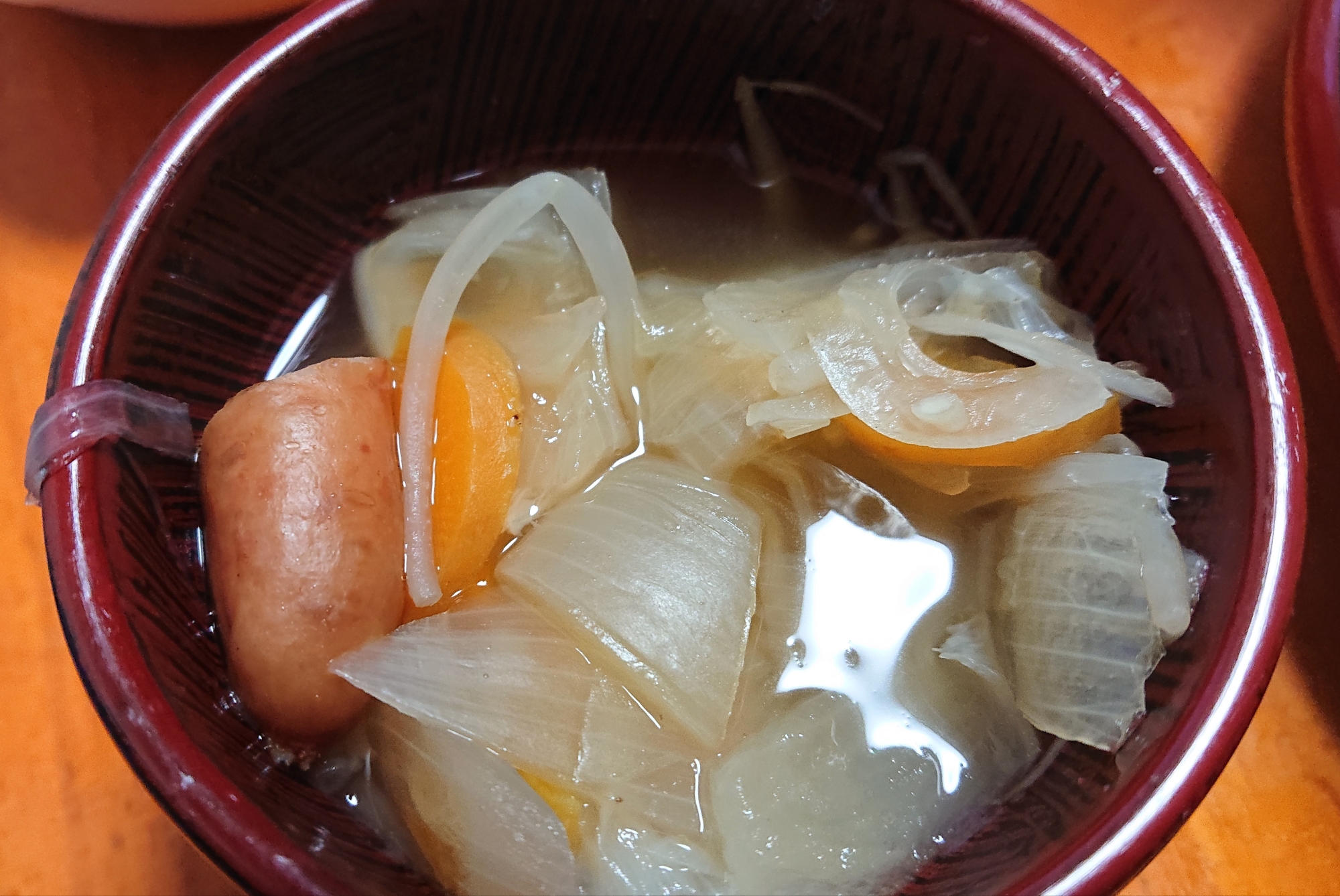 にんじんとたまねぎともやしの野菜コンソメスープ レシピ 作り方 By ハム太郎 7473 楽天レシピ にんじんとたまねぎともやしの野菜コンソメスープ レシピ 作り方 By ハム太郎 7473 楽天レシピ