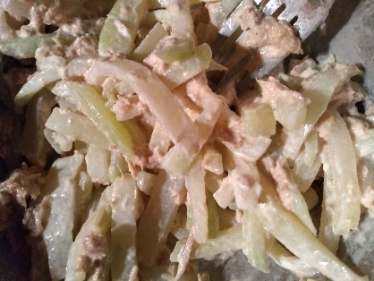 ハヤトウリのツナサラダ