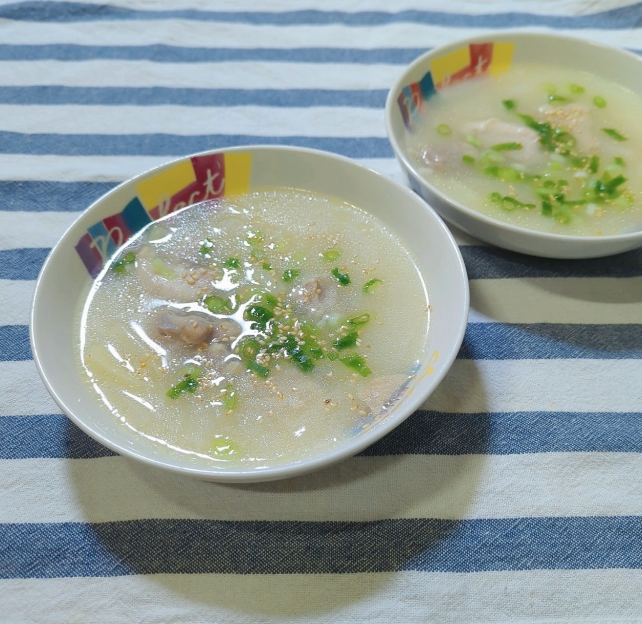 サムゲタン風鶏と大根のトロトロスープ