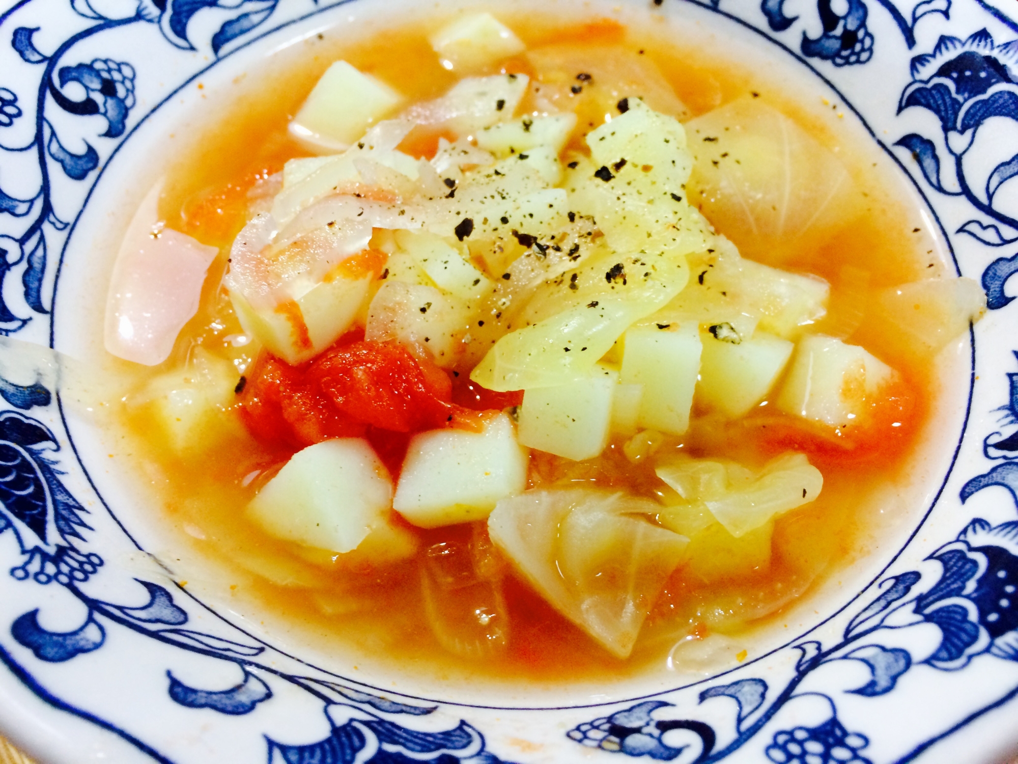 ガサツ料理 熟れすぎたトマトでとりあえずスープ レシピ 作り方 By 水酉 楽天レシピ