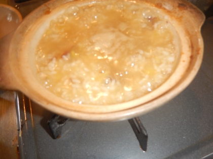 土鍋で作ろ❤薩摩芋とワカメのお粥さん❤